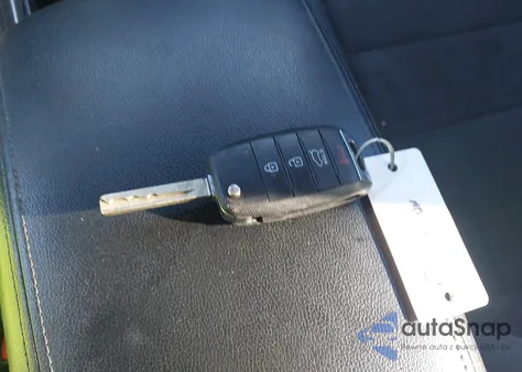 2017 Kia Sorento 2.4L Lx from USA, damaged, VIN 5XYPG4A38HG187584